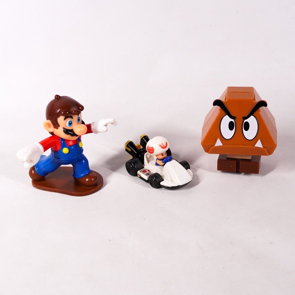 3" McDonalds Nintendo Super Mario Toadstool Goomba Toon Action Figure Toy Lot x3